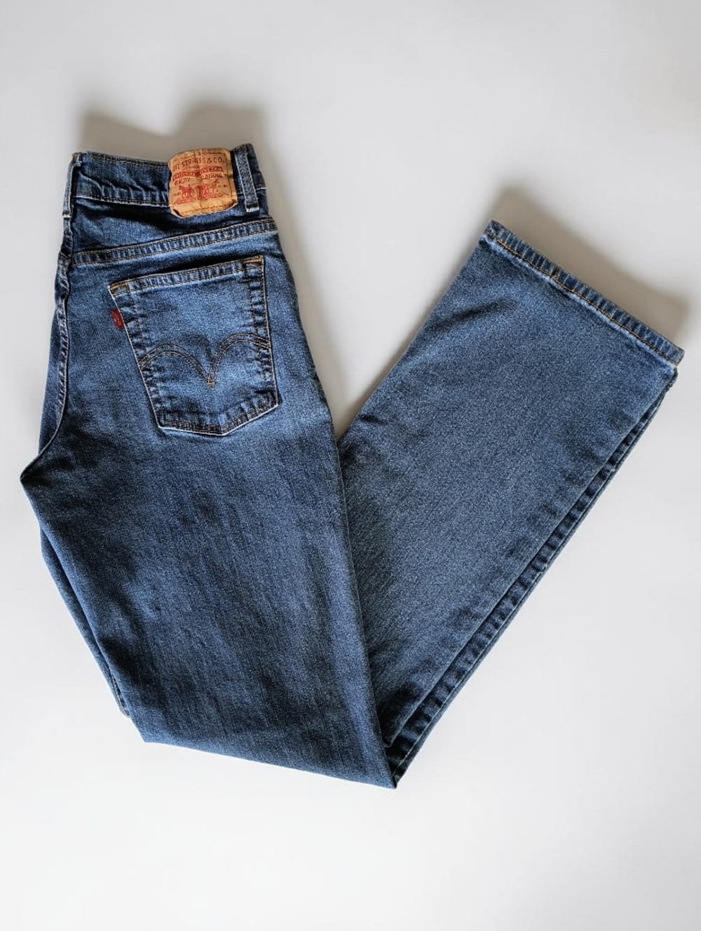 Levi's Women's 550 Relaxed Fit Bootcut Jeans Size 12L